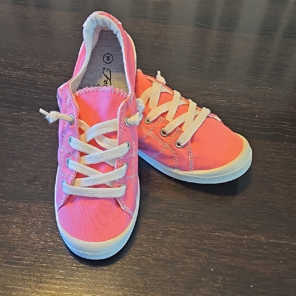 New Ladies Pink Canvas Sneakers